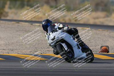 media/Dec-17-2022-SoCal Trackdays (Sat) [[224abd9271]]/Turn 7 Set 1 (1125am)/